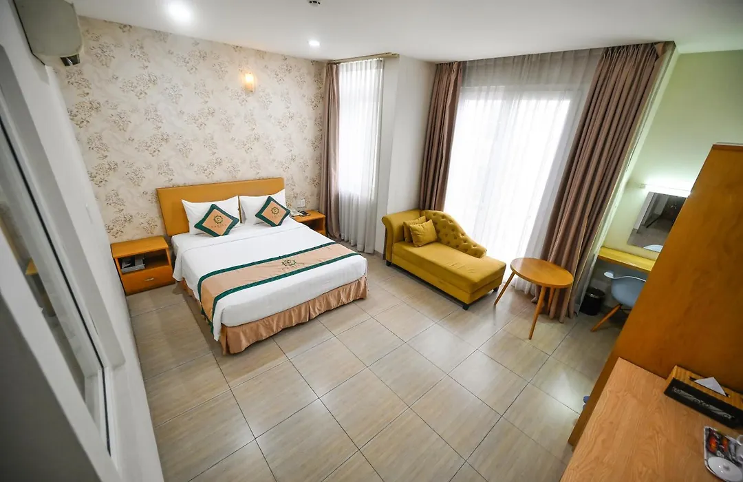 Camila Airport Hotel-1
